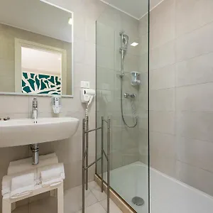 Le Piscine Aparthotel
